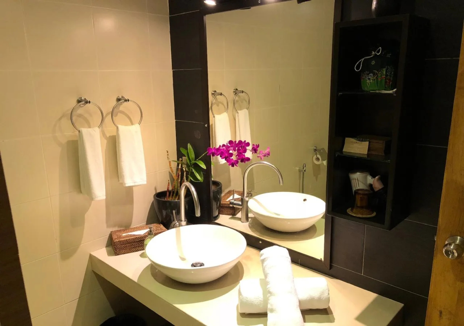 Ambong Rainforest Retreat
