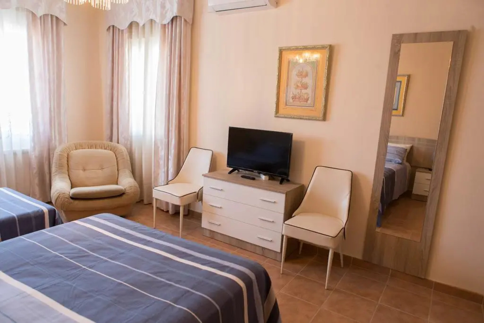 La Rosaleda De Orgaz