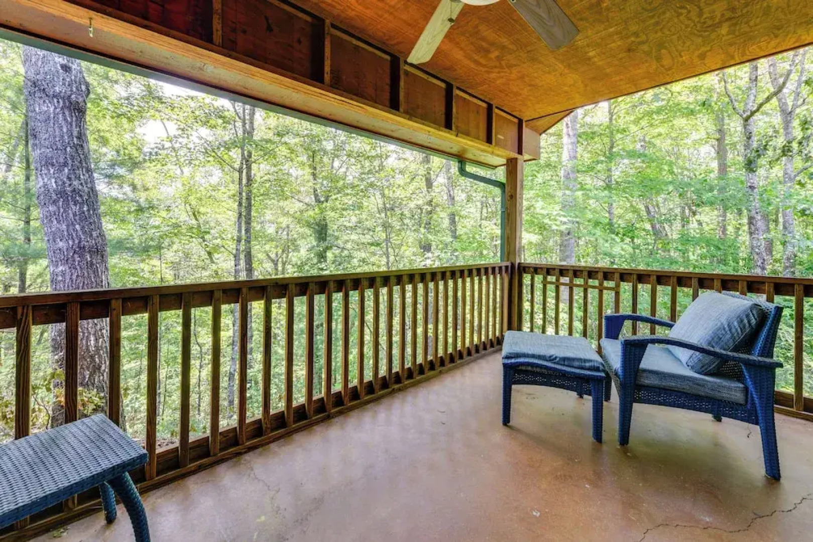 Almond Vacation Rental w/ Mountain Views!