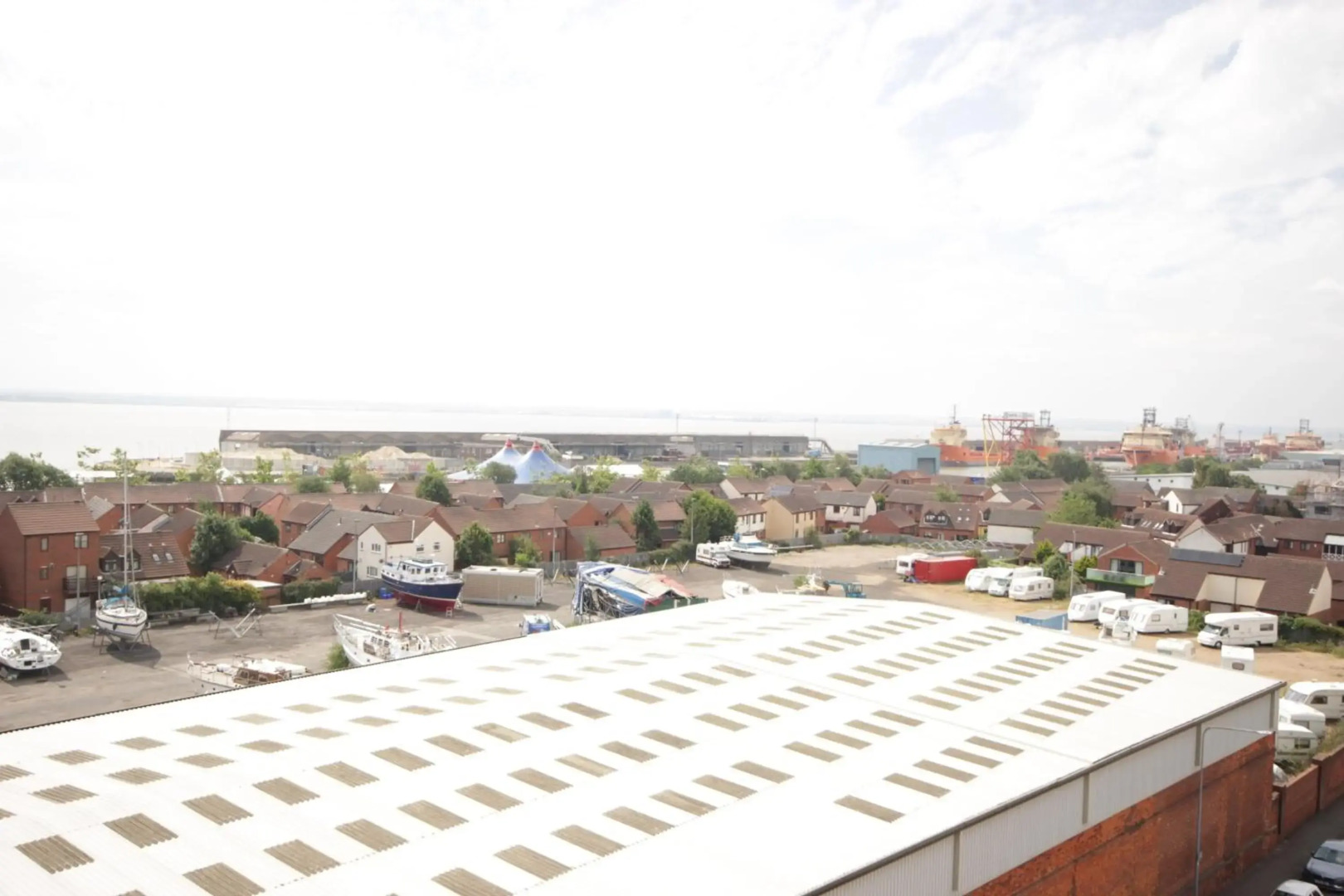 Marina Humber View Apartment