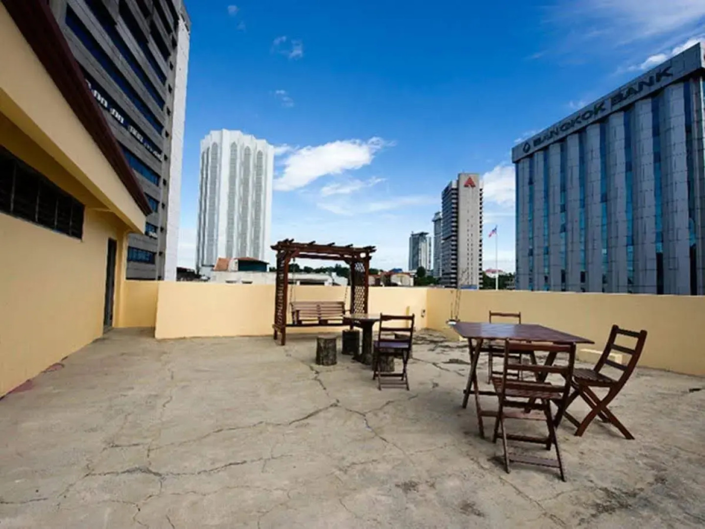 The Explorers Guesthouse and Hostel