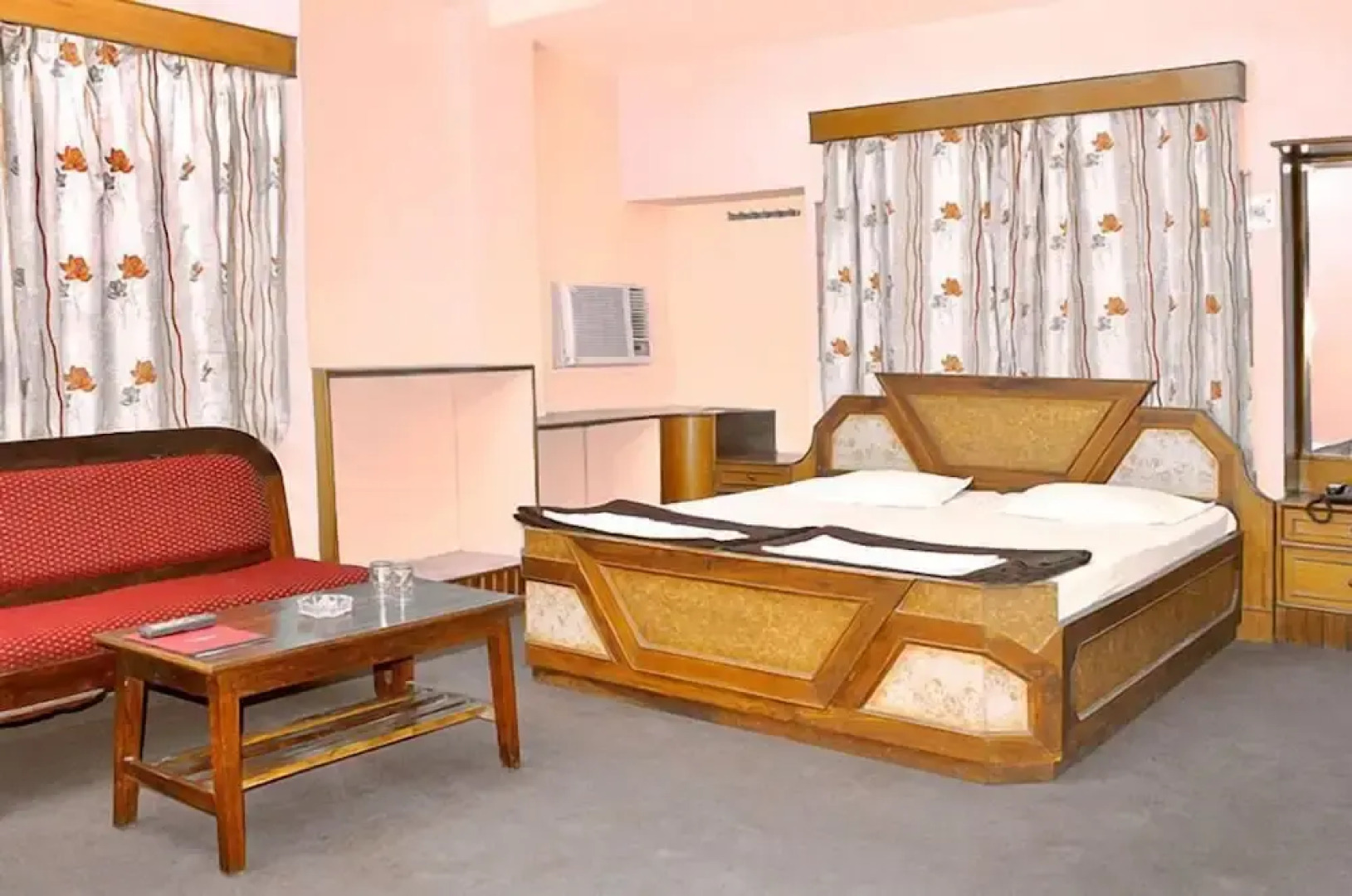 Hotel Yashoda International Deoghar