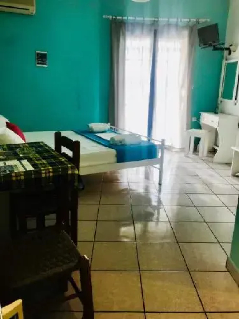 Contaratos Holiday Lettings