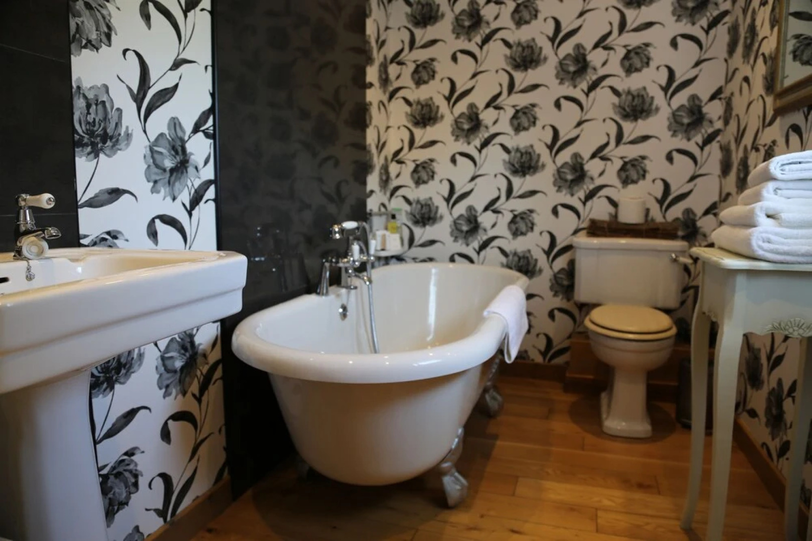 The Crown Inn, Roecliffe