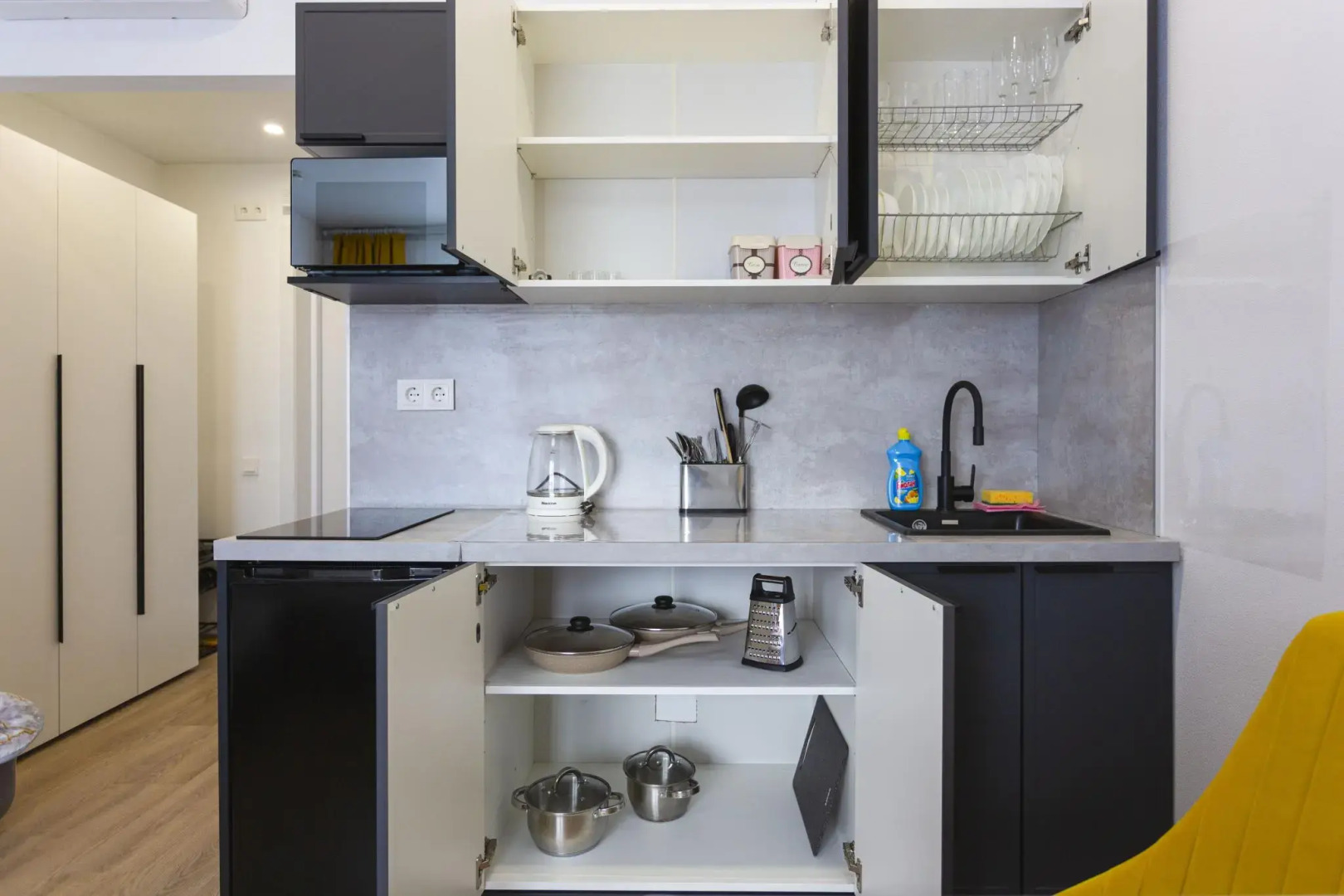 Home Like на улице Братьев Бромлей 5к2