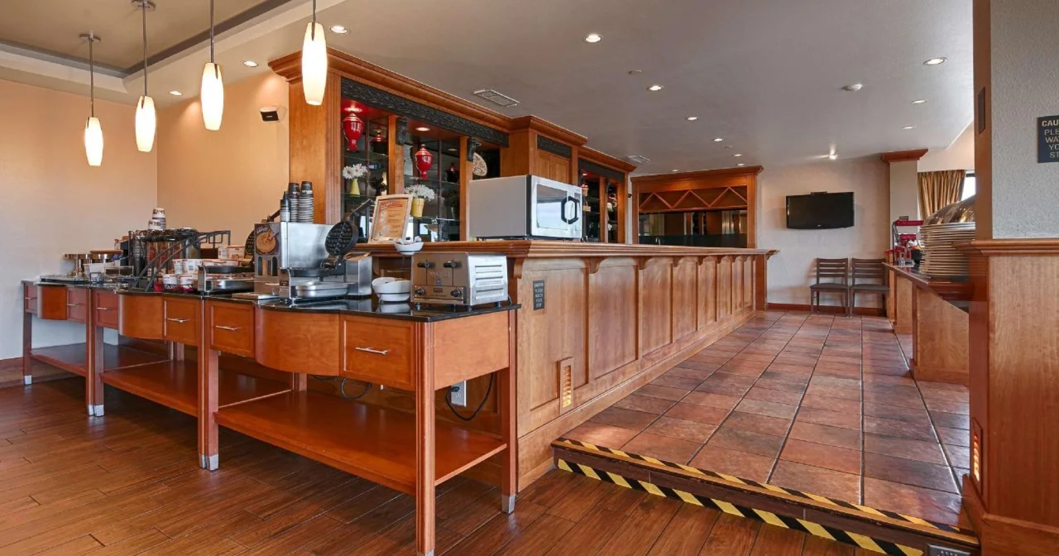 Best Western Plus Plaza Hotel