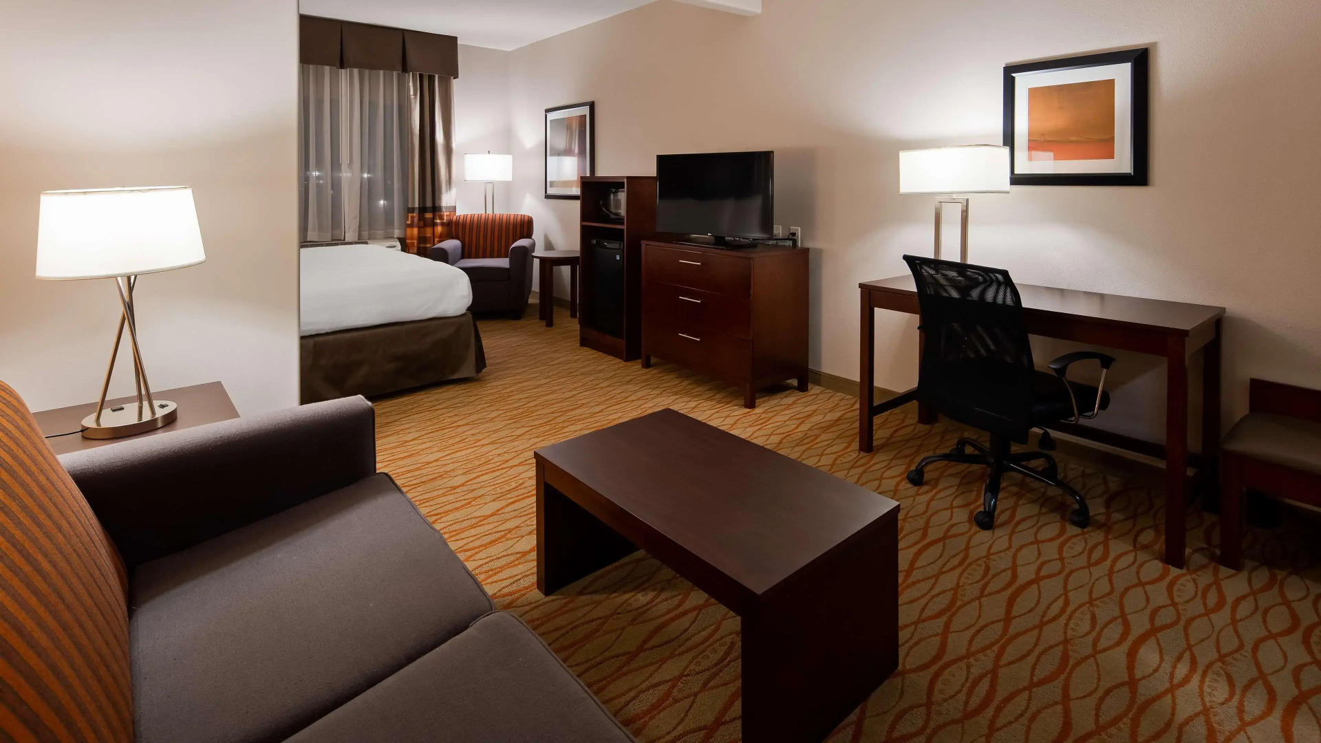 Best Western Plus Spring Inn & Suites