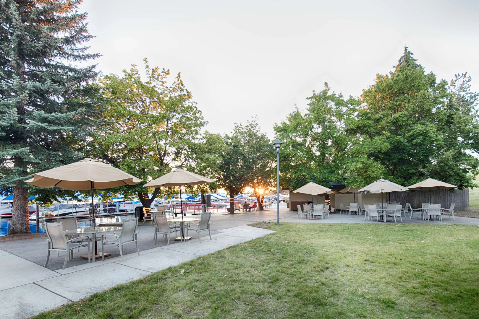 Red Lion Hotel Templin's on the River