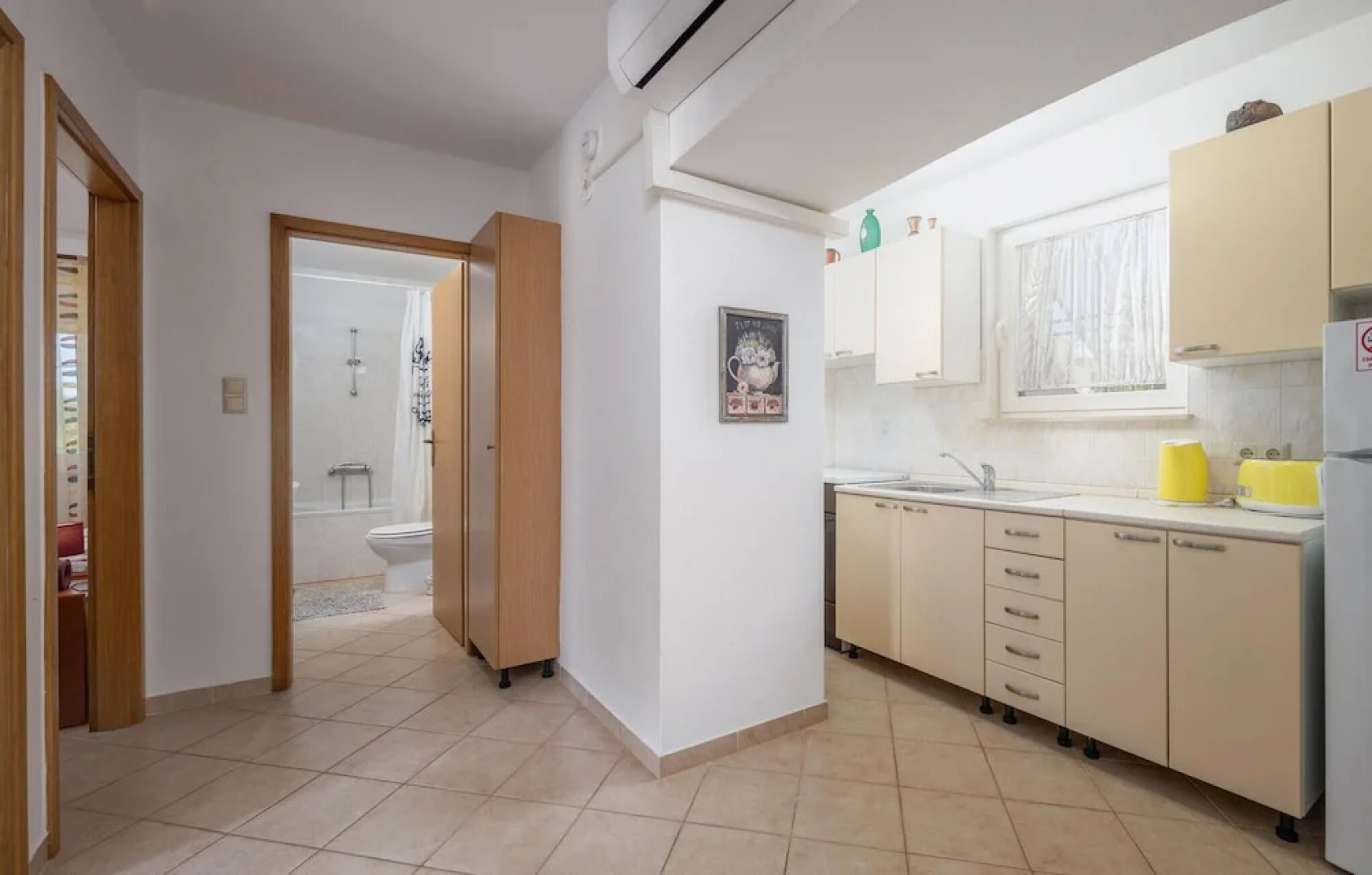 Stunning Home in Sveti Anton With Wifi and 4 Bedrooms