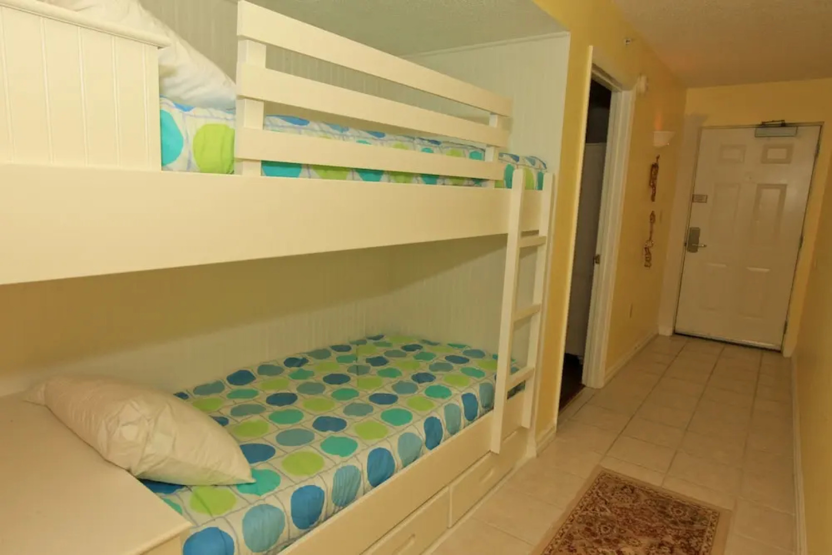 Pelican Beach by Holiday Isle