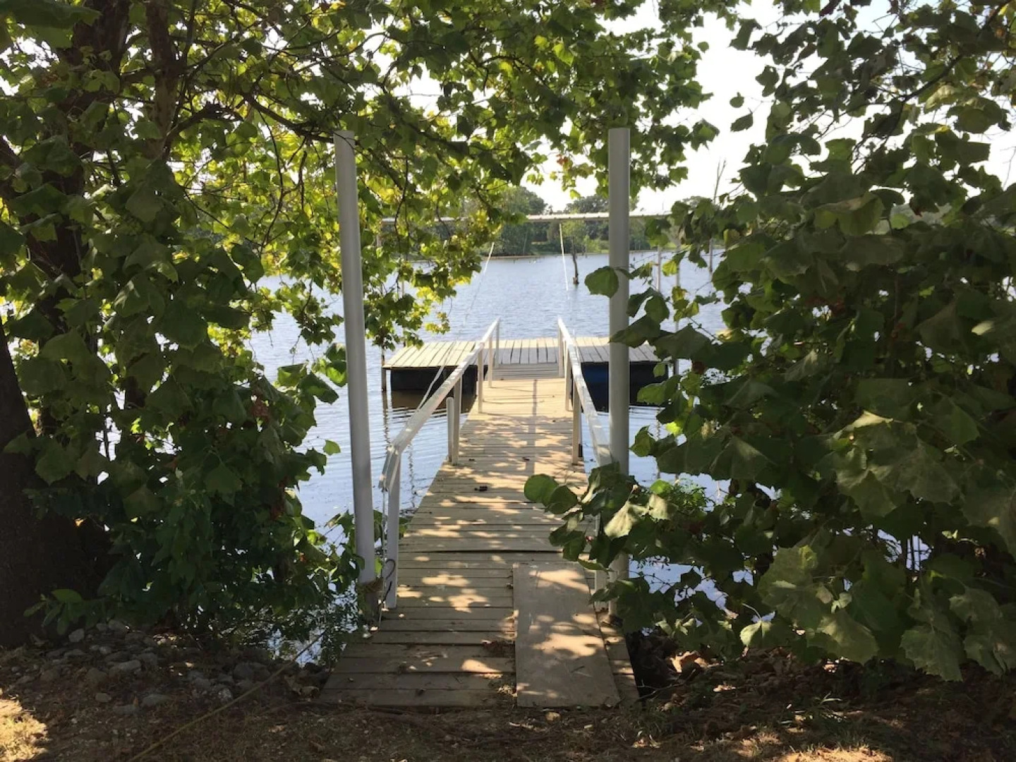 Whip Or Wheel Cabins