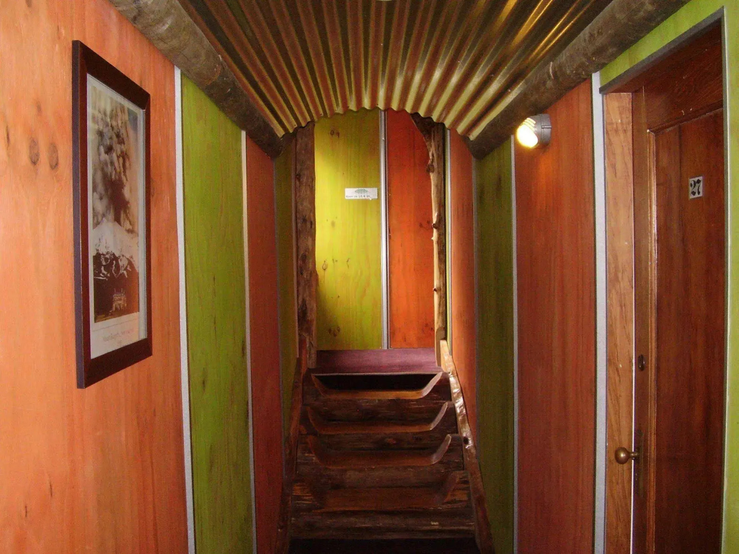 The Crossing Backpackers