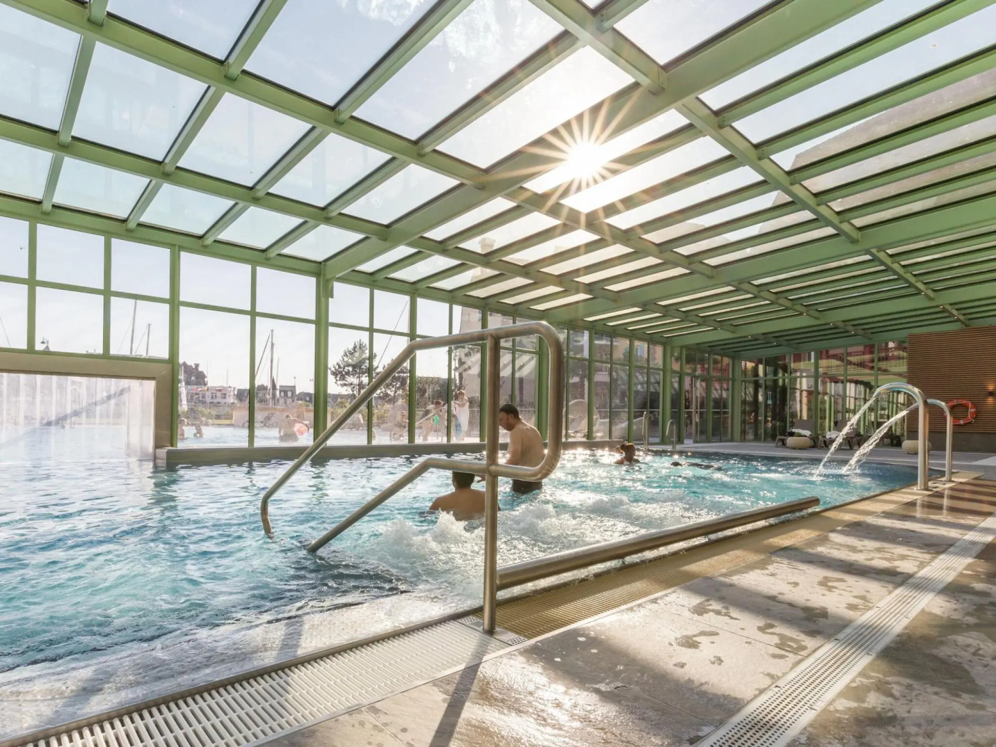 Apartment 8 Pers., Port View, Residence Presqu'ile de la Touques, Deauville