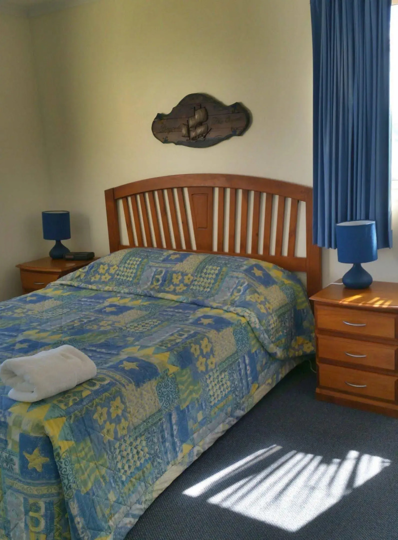 Santalina On Hervey Bay