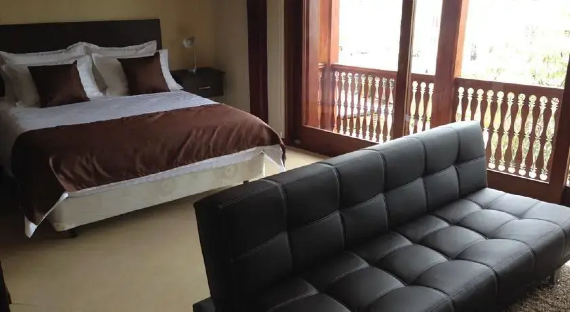 Casa Lloret Barranco Suites