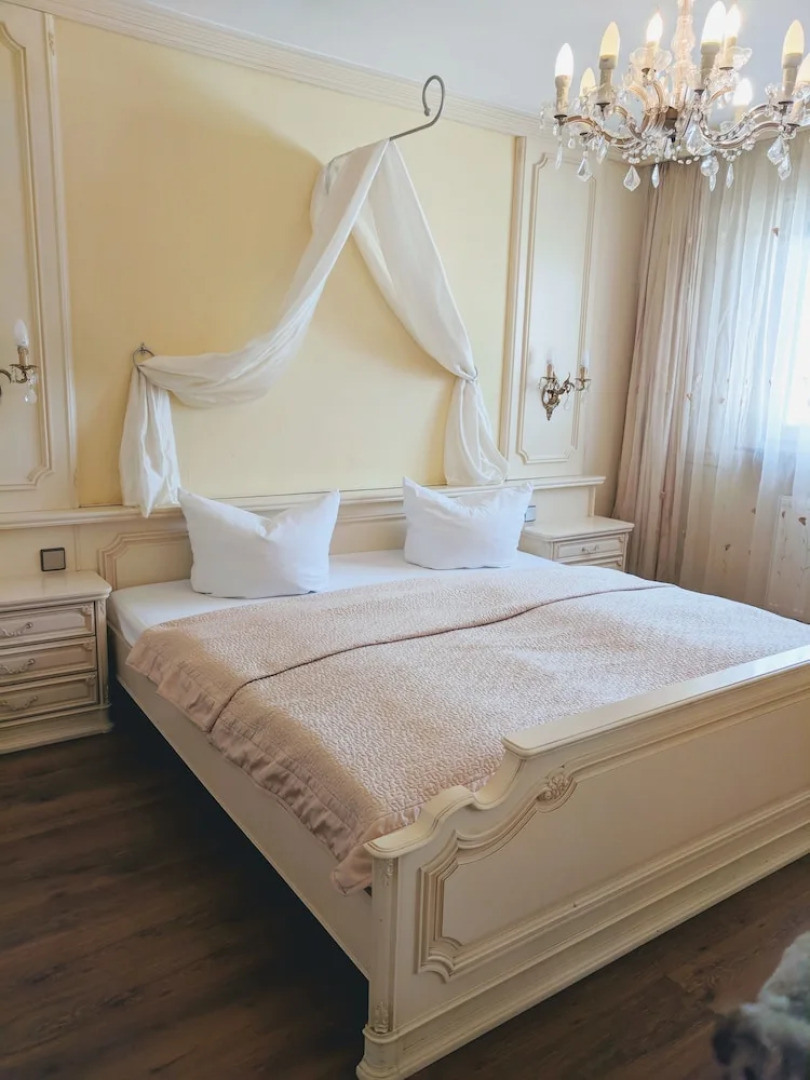 Apartmenthaus am Rhein