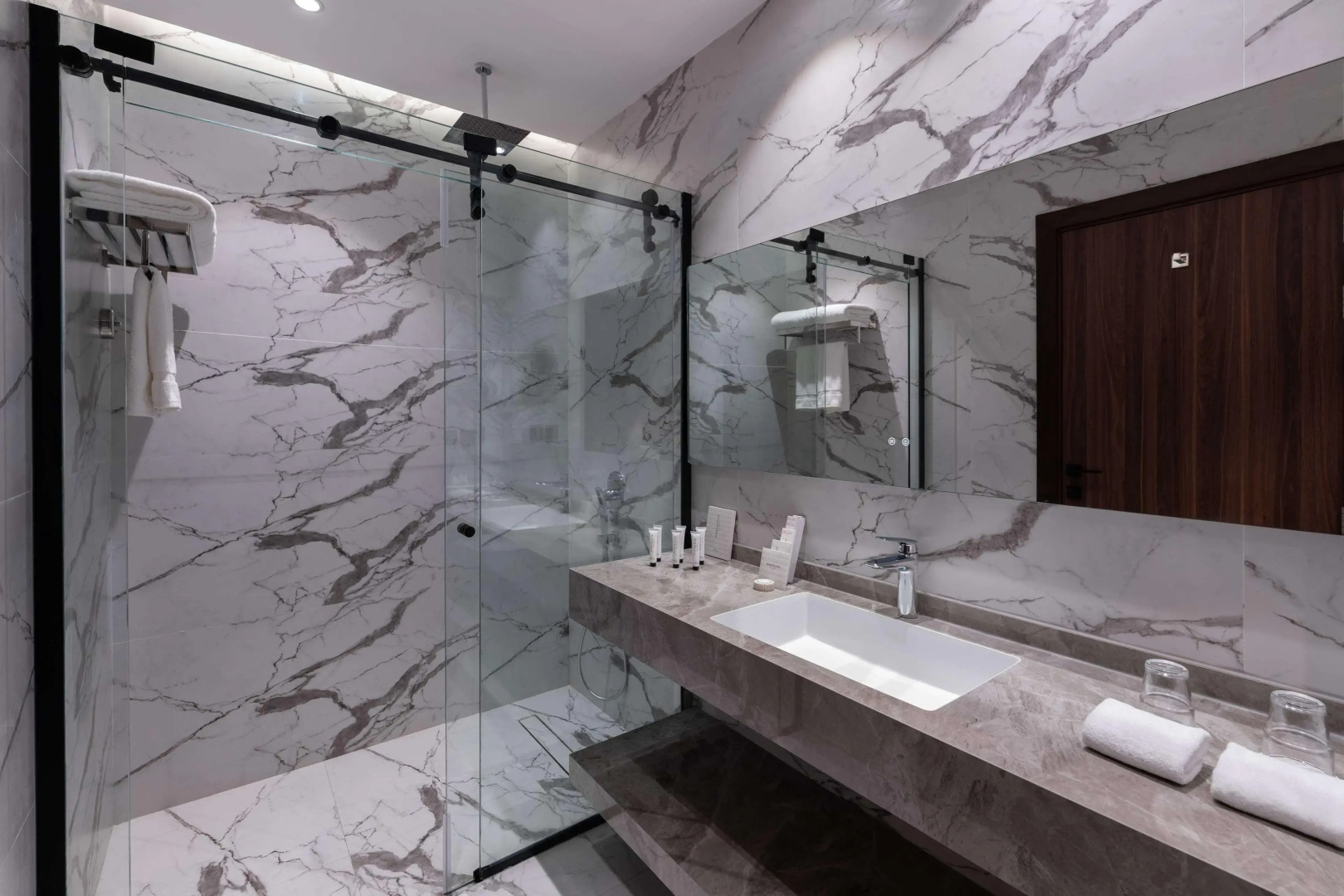 Warwick Al Taif Hotel