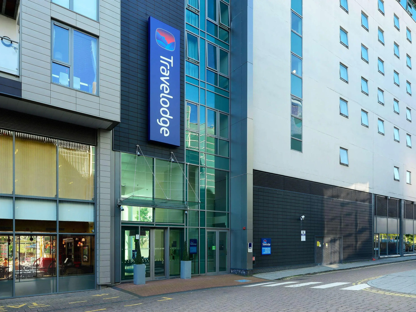 Travelodge Milton Keynes The Hub Hotel
