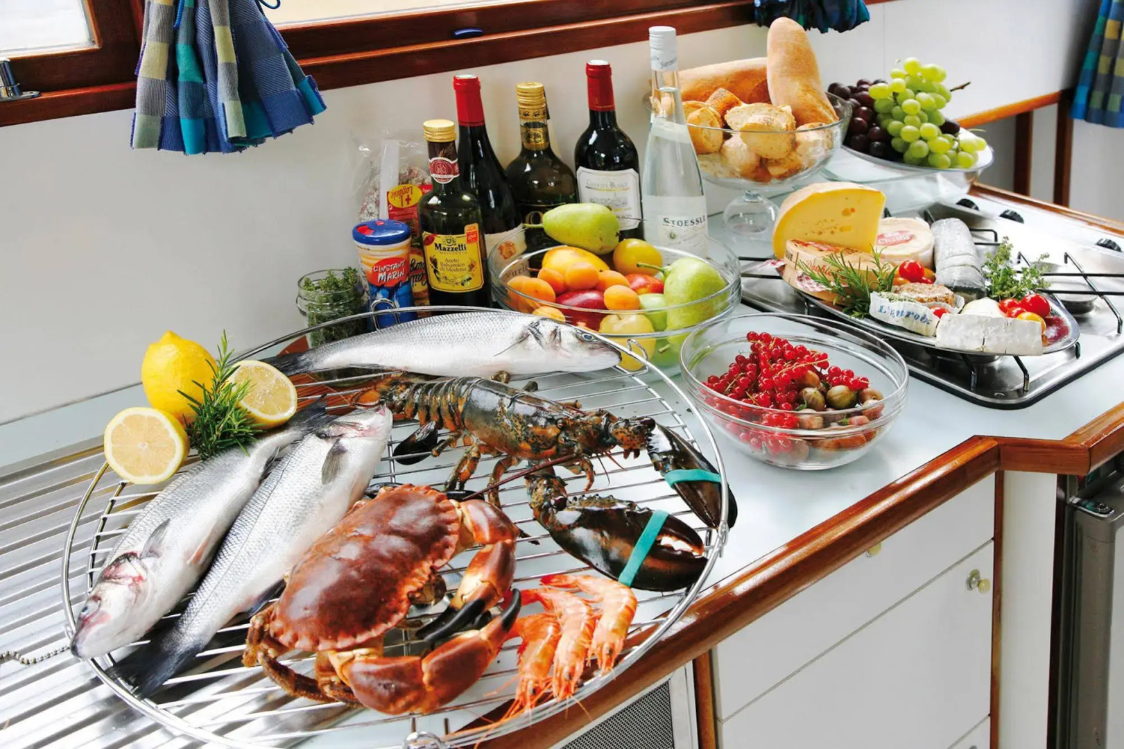 Boats & Yachts at Zeuthen Harbor by Kuhnle‑Tours