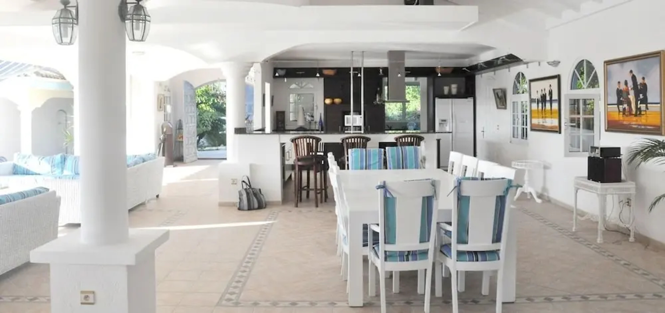 Villa Cascades
