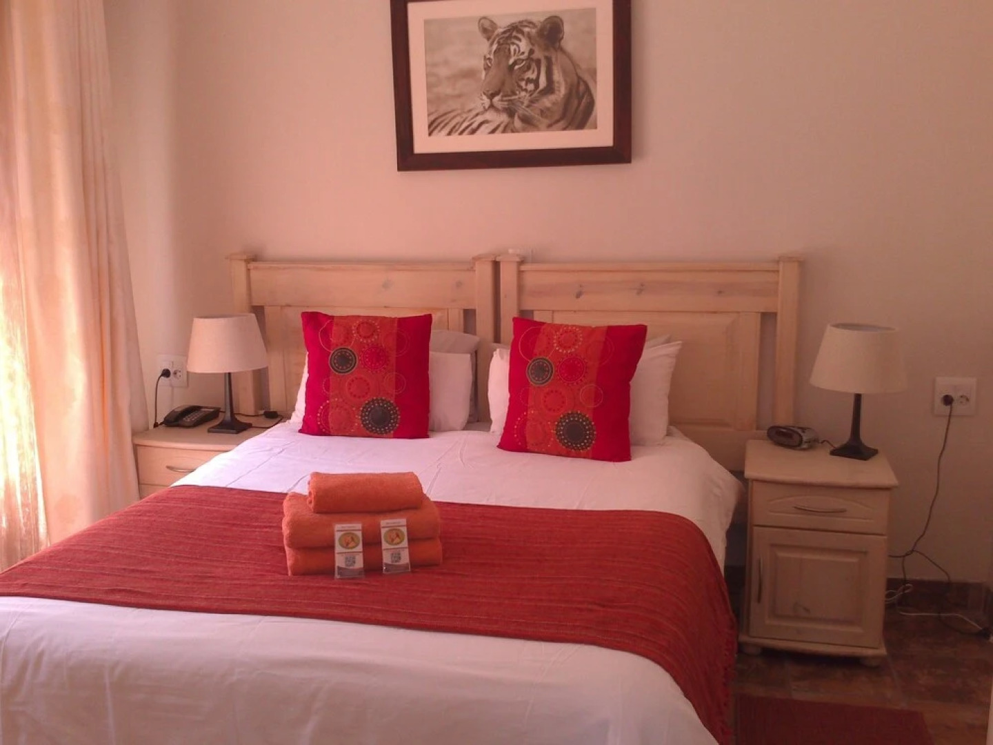 LIONSROCK Big Cat Sanctuary