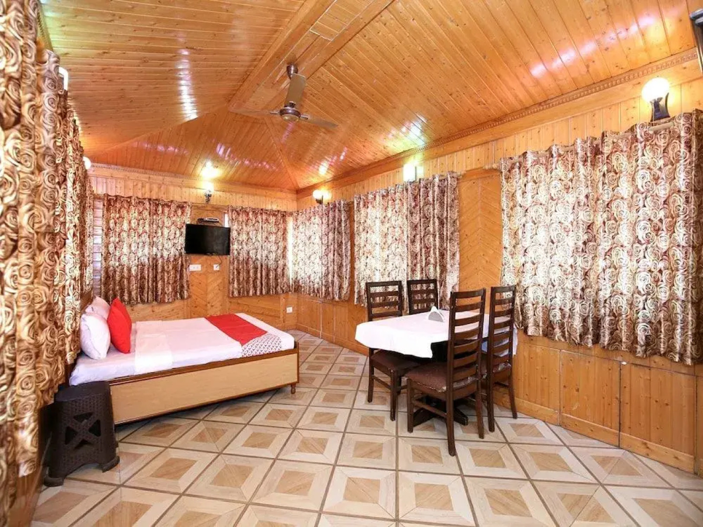 OYO 12796 Home Studios Hill View Solan