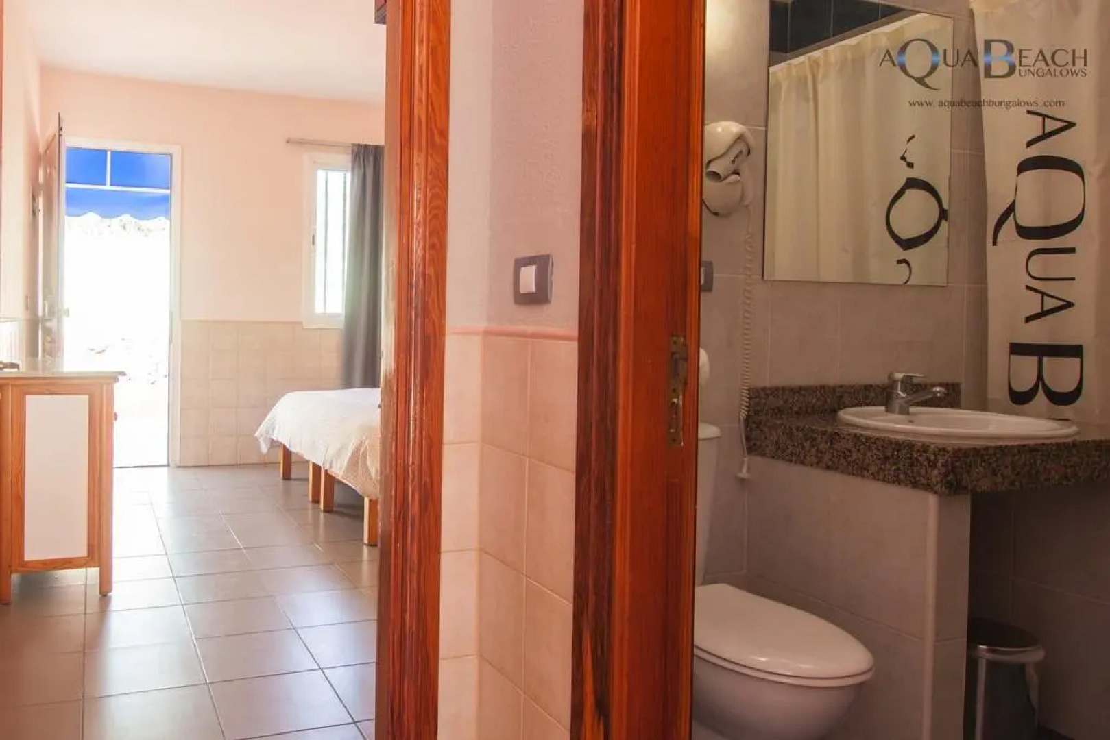 Bungalows Aqua Beach