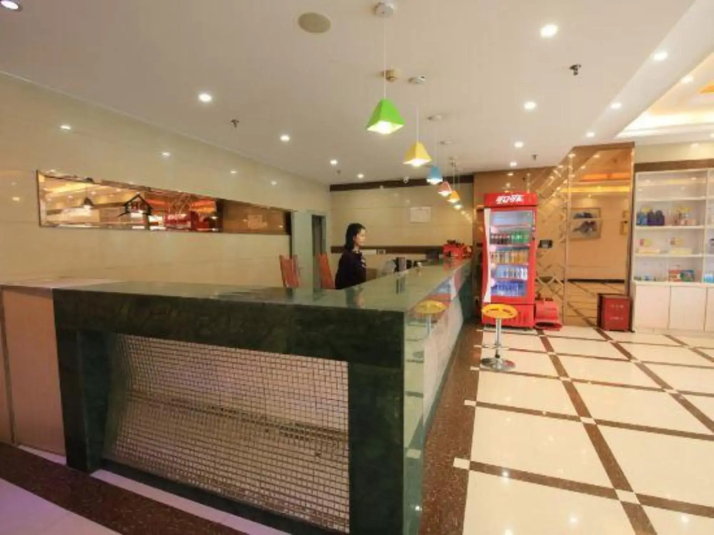 Hancheng Express Hotel (Anqing Railway Station Bus Station)