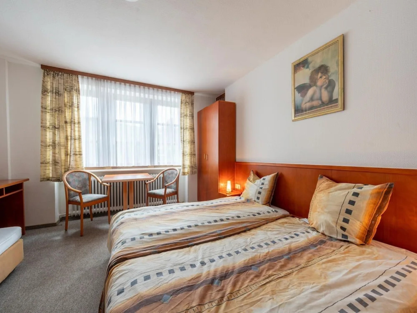 Grosse Gruppenunterkunft im Nationalpark Eifel mit Bar und Terrasse