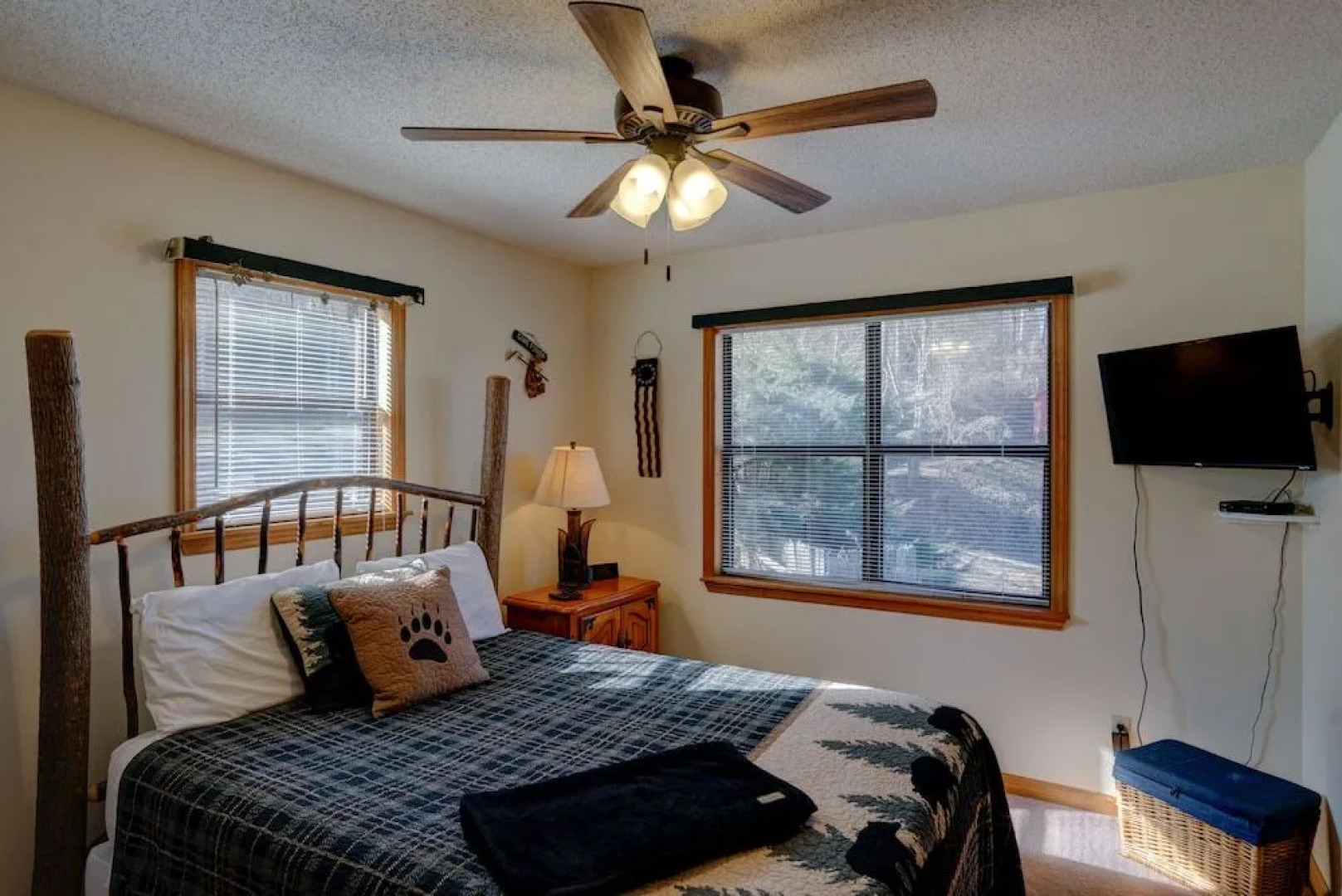 Eagle's Nest Hideaway