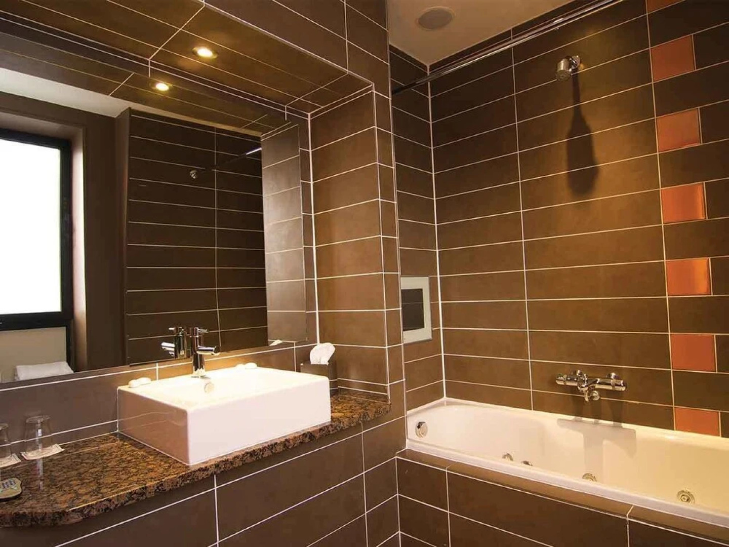 The Park Avenue Hotel