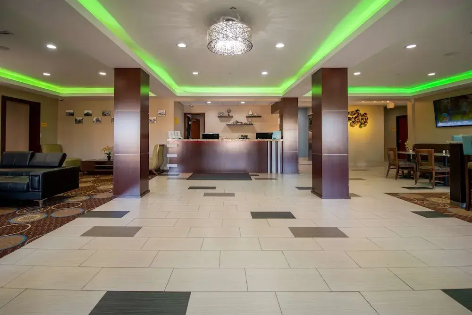 Super 8 By Wyndham Owasso Tulsa North Area