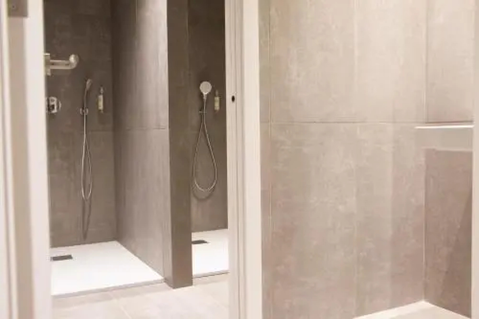 Feira Hostel & Suites