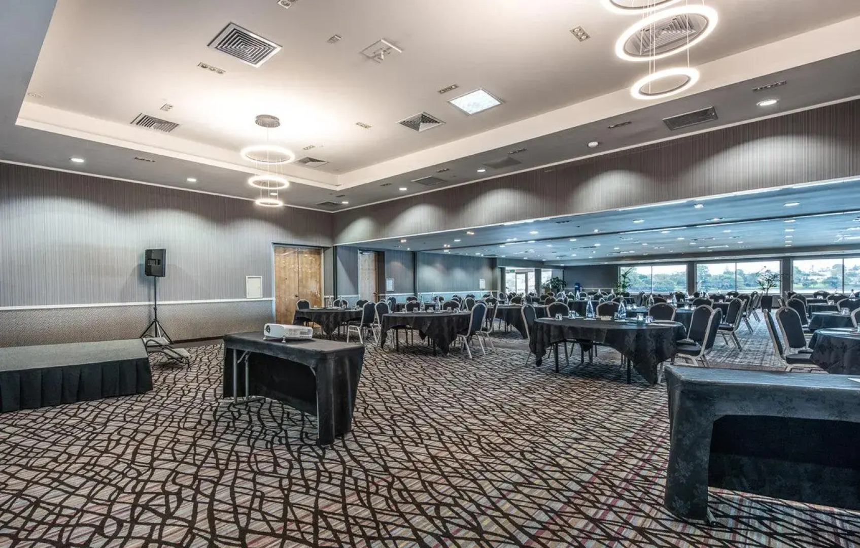 Waipuna Hotel & Conference Centre