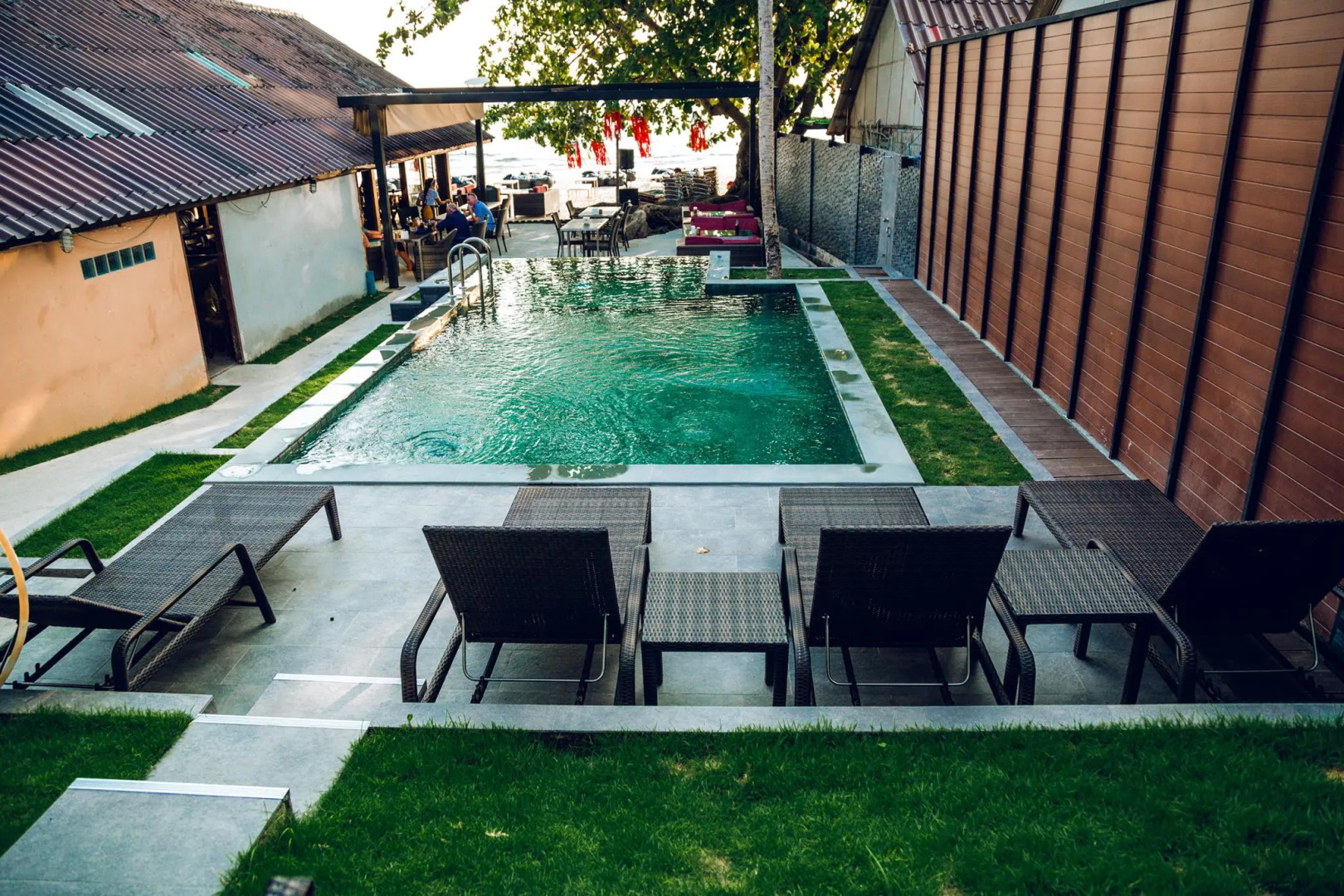 15 Palms Beach Resort