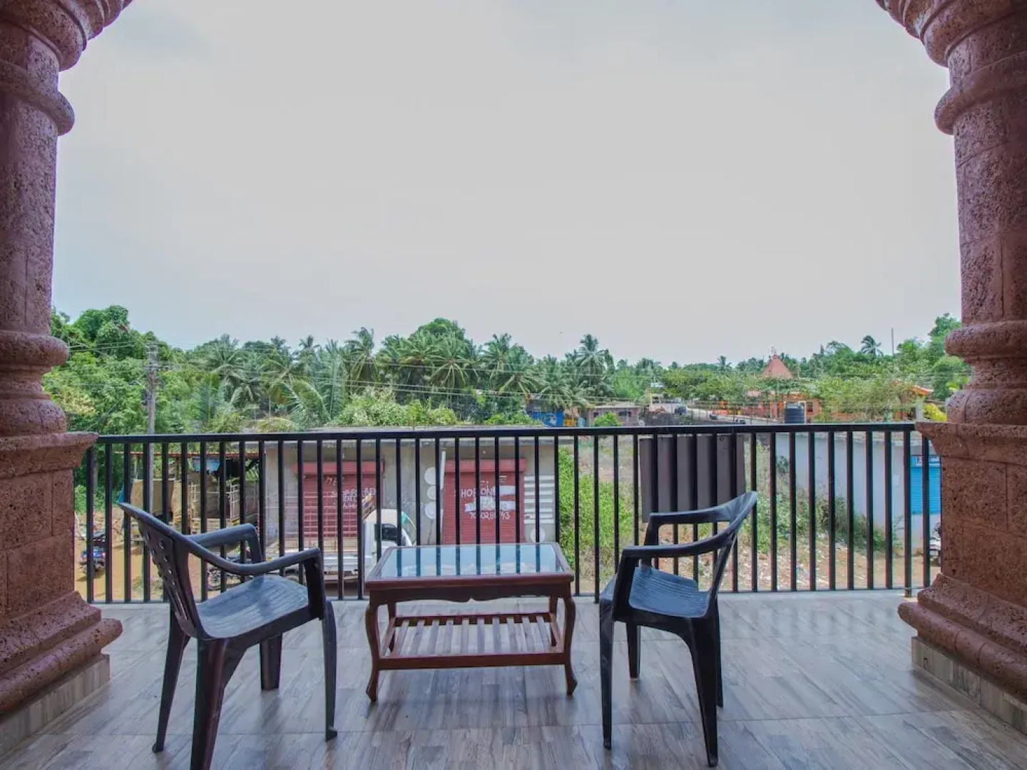 OYO 14644 Home Riverview Studio Siolim
