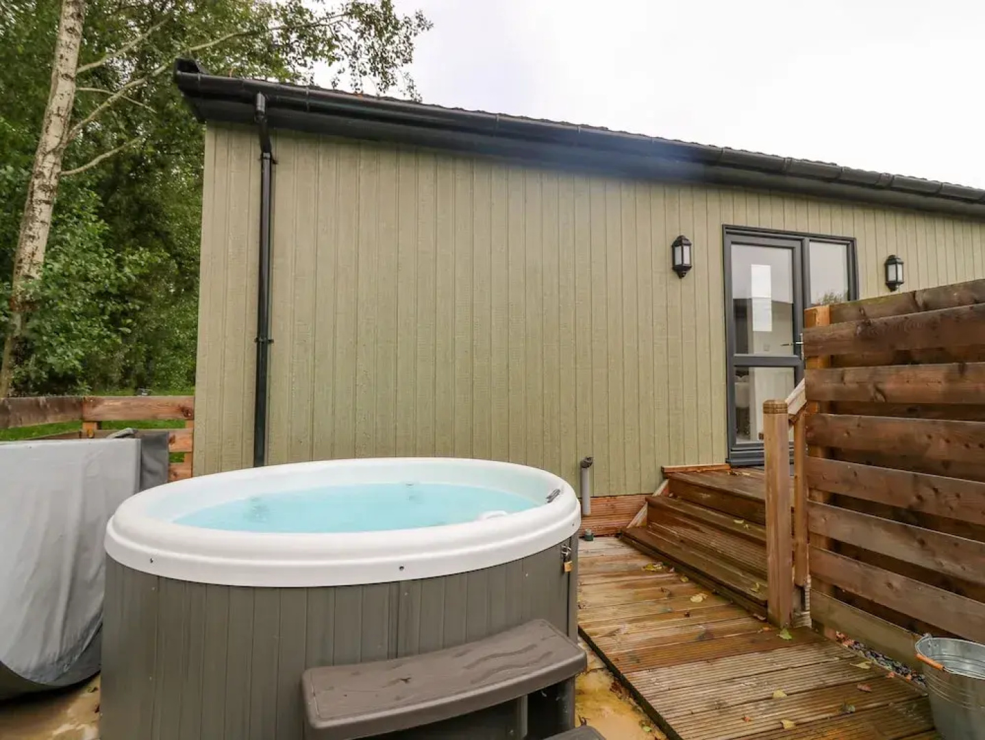 Lodge 19 - Isla