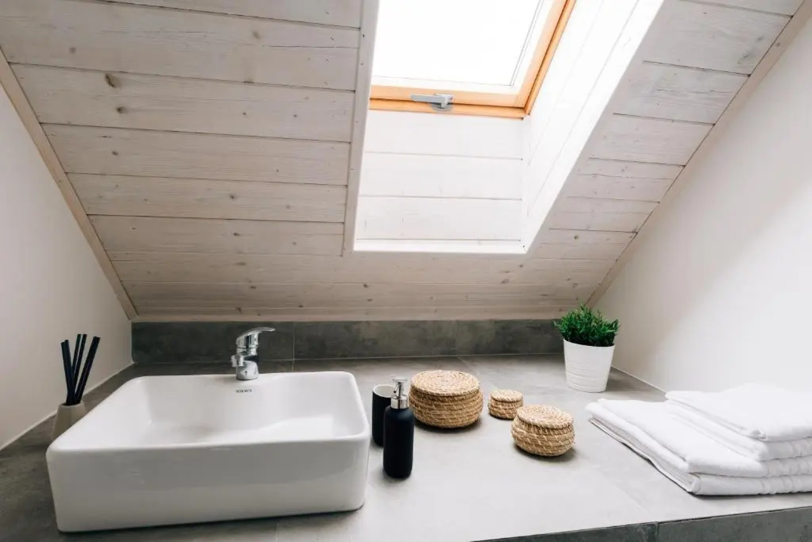 Principia Apartments