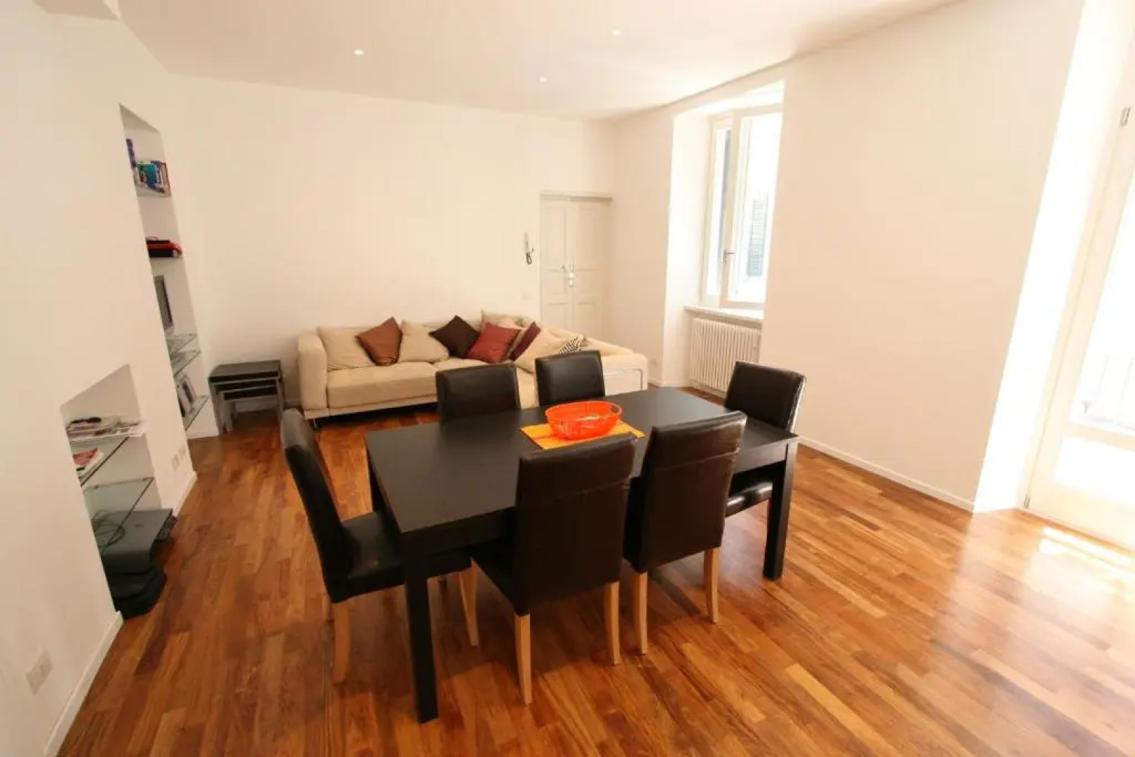 Cernobbio 2 Bedroom Apartment