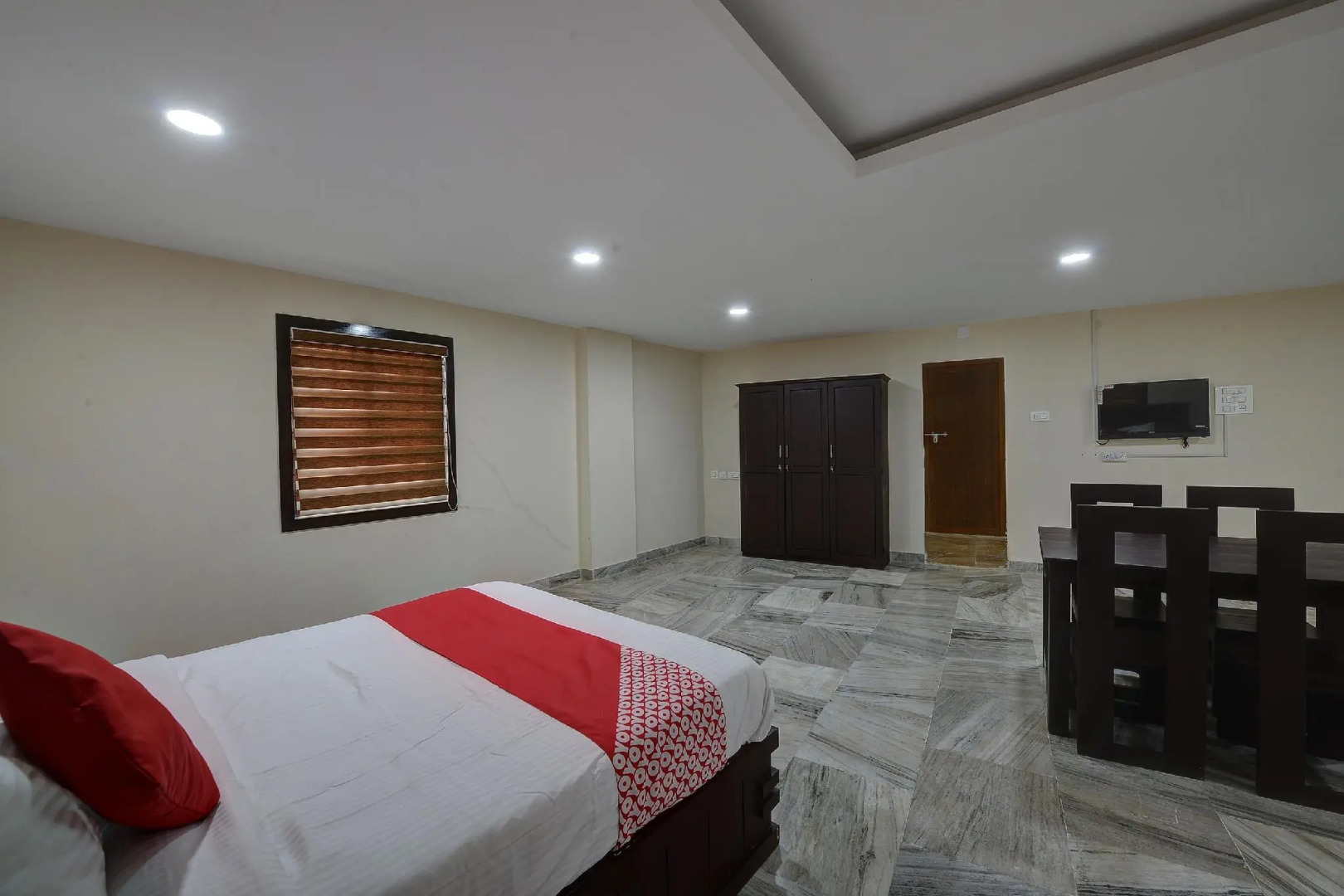 OYO 41077 Kalanad Residency