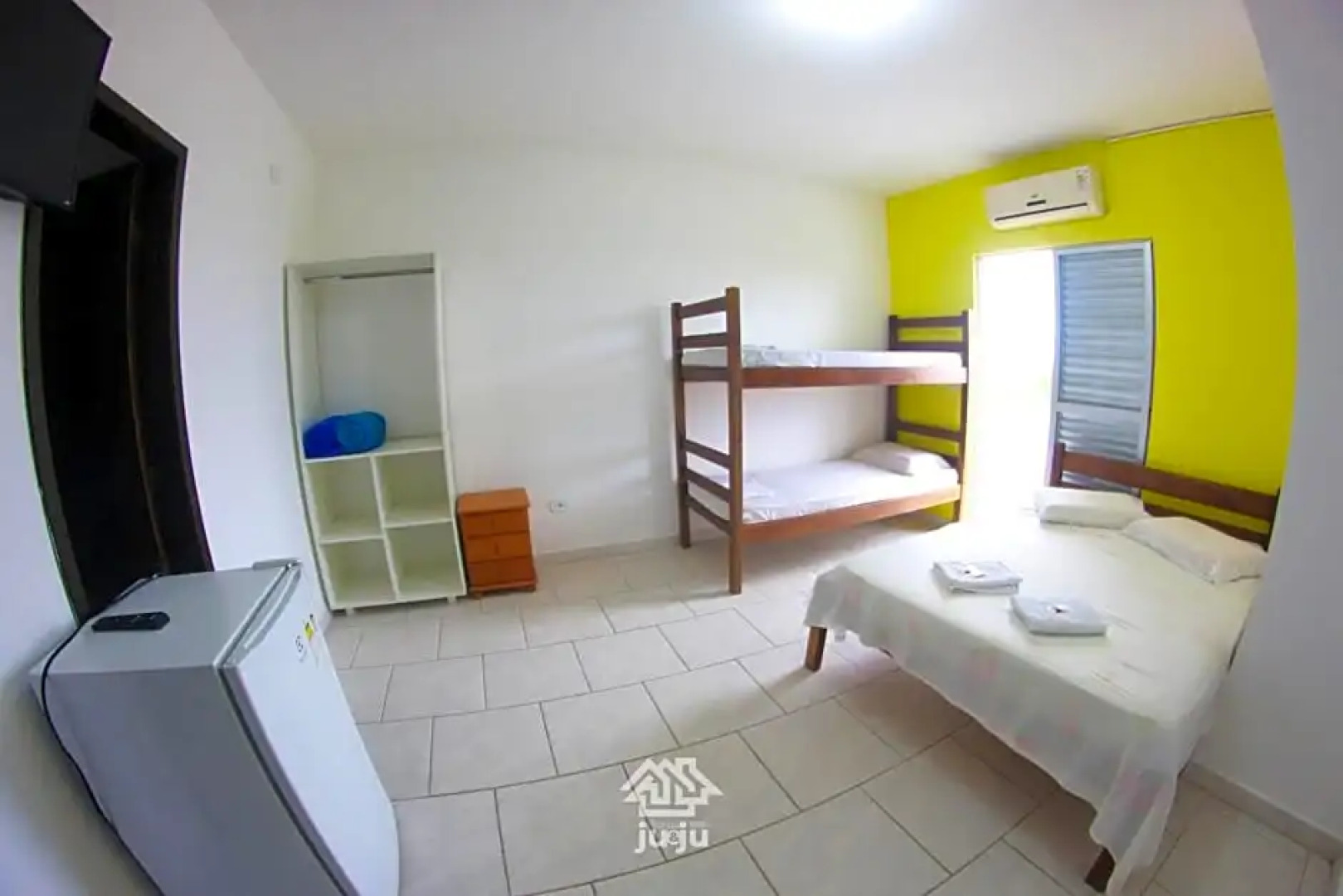 Pousada Ju&Ju ¿00 mts DA PRAIA