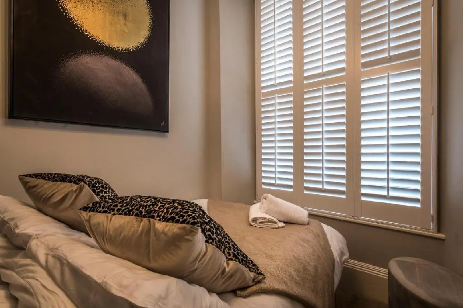 Pieces of Eight - 2 Bedroom Apartment - Tenby - (Windsor House)