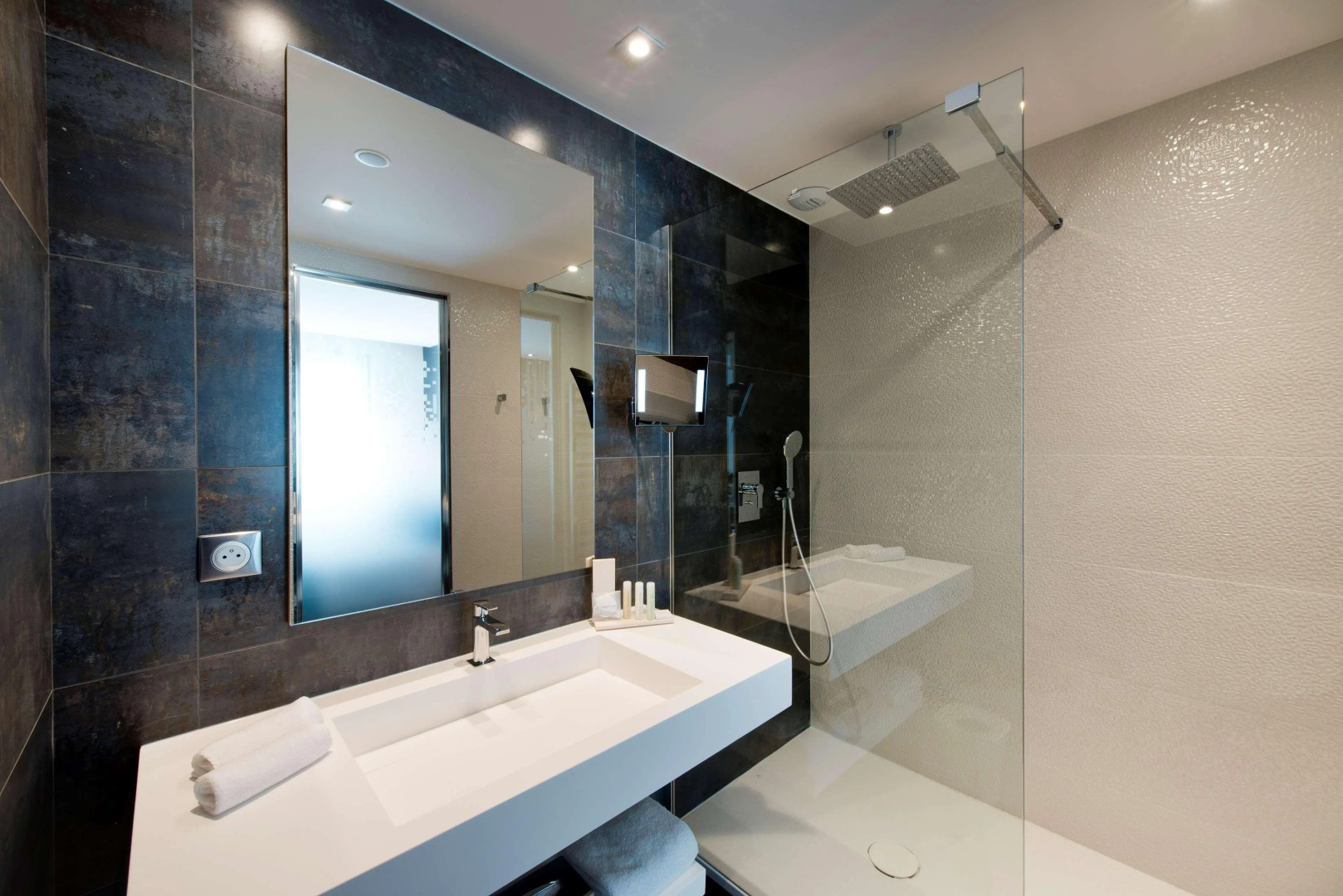 Golden Tulip Sophia Antipolis - Hotel & Spa