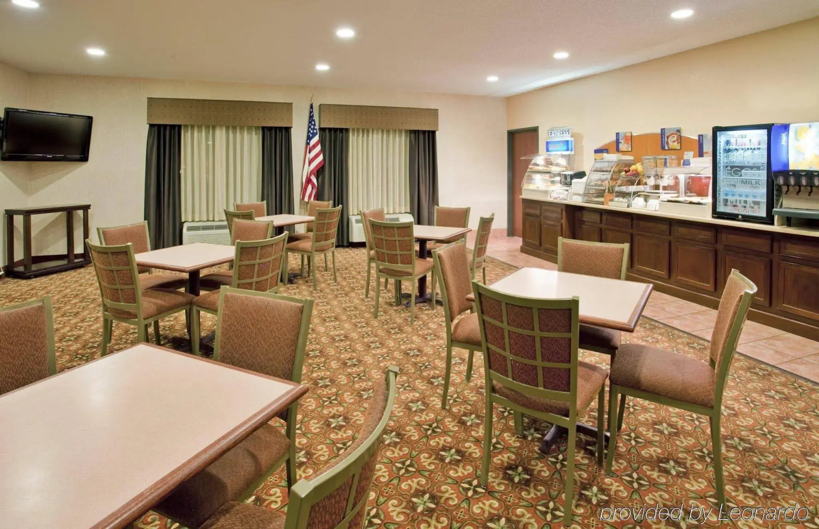 Seasons Inn & Suites Highland