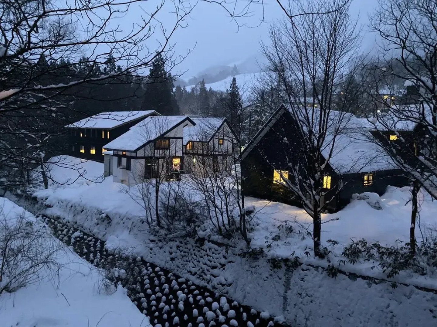 Zen Chalets Hakuba