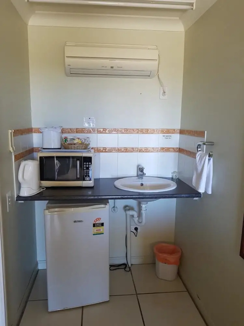 A Country View Motel - Ilbilbie