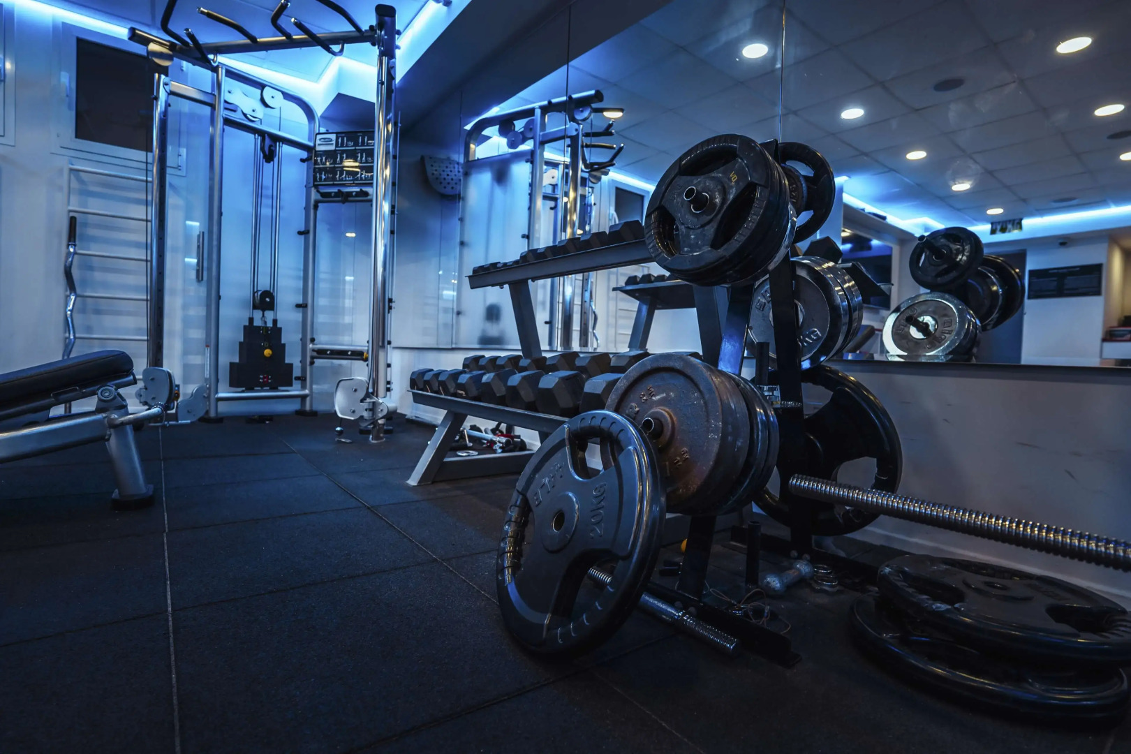 Best Western Regency Suites