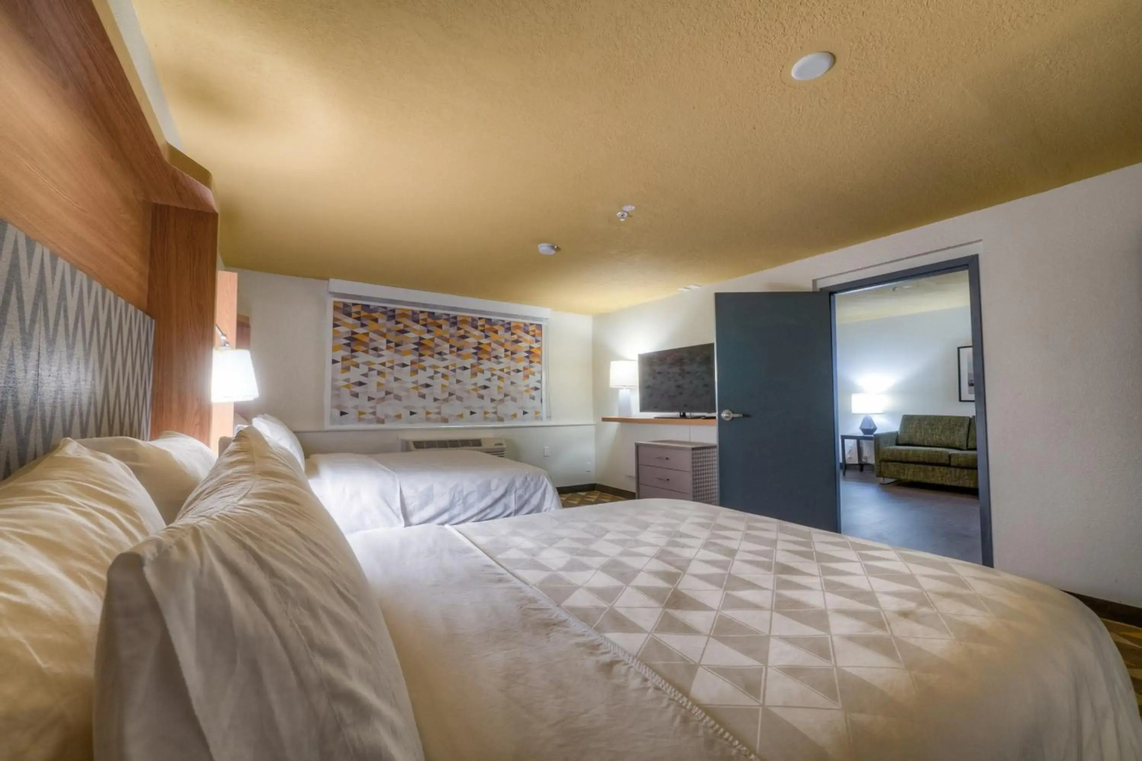 Holiday Inn Tacoma Mall by IHG