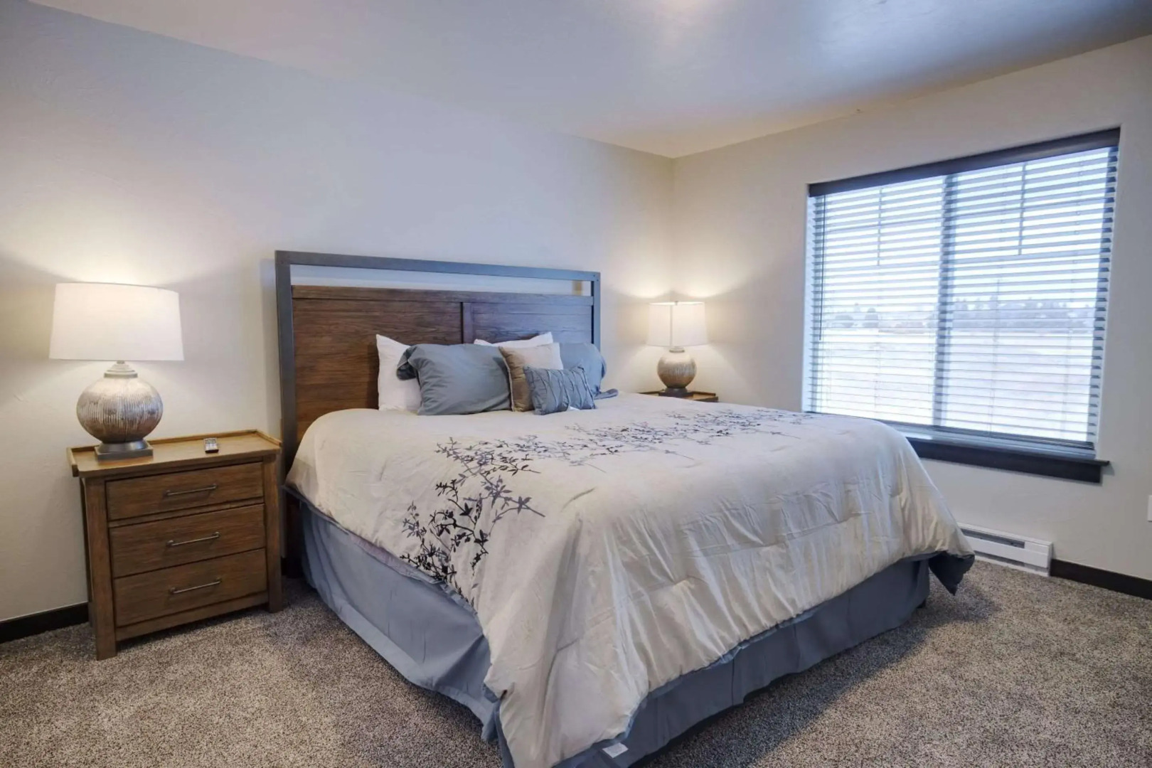 Copper King Hotel & Convention Center