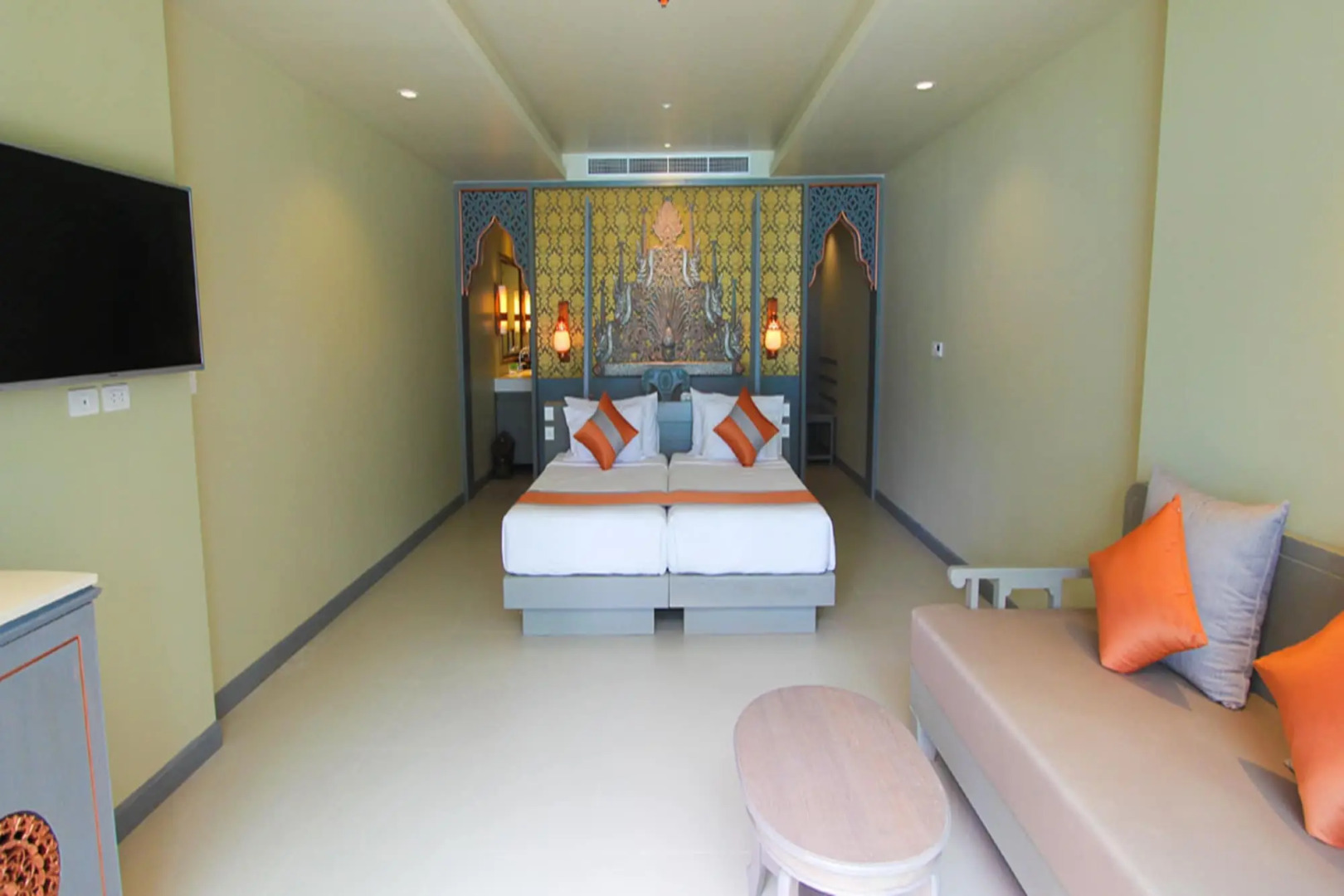 Курортный отель Maikhao Palm Beach